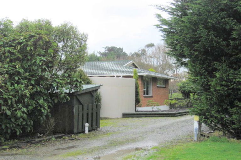 Photo of property in 72 Taiepa Road, Otatara, Invercargill, 9879