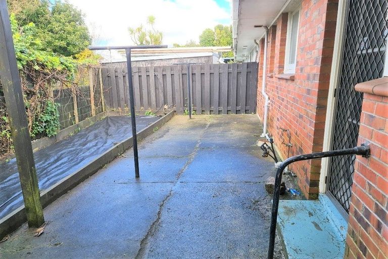 Photo of property in 42 Wyllie Road, Papatoetoe, Auckland, 2025