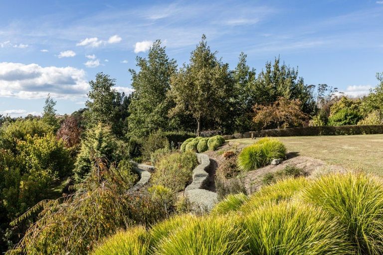 Photo of property in 14 Spur Road, Havelock North, 4130