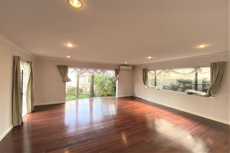 Photo of property in 102b Meadowland Drive, Somerville, Auckland, 2014