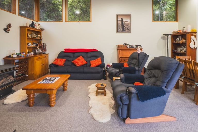 Photo of property in 39 Aylmers Valley Road, Akaroa, 7520