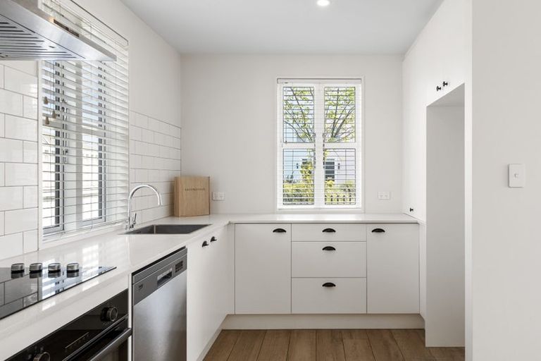 Photo of property in 2/285 Selwyn Street, Spreydon, Christchurch, 8024