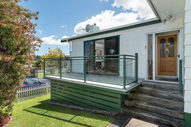 Photo of property in 4 Jonathon Street, Brookfield, Tauranga, 3110