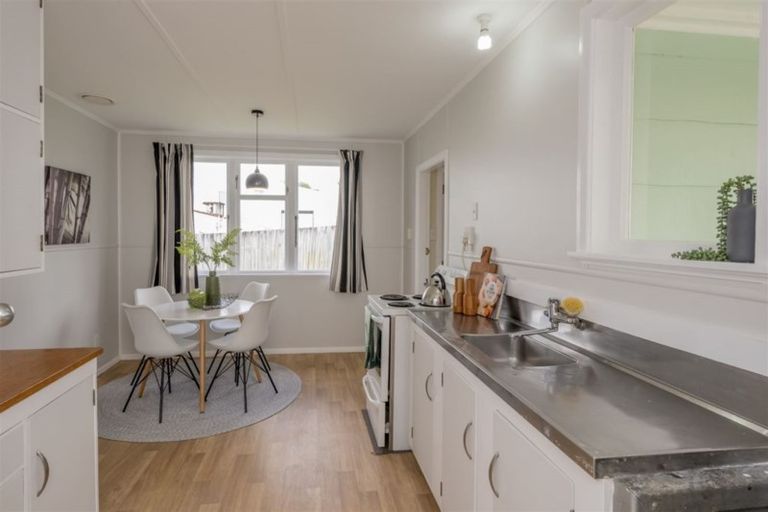 Photo of property in 12c Vincent Drive, Levin, 5510