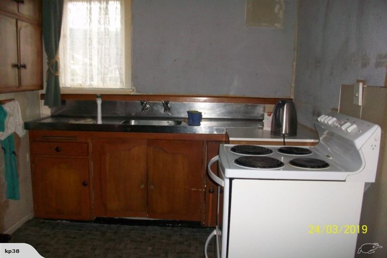 Photo of property in 35 Doyle Street, Blaketown, Greymouth, 7805