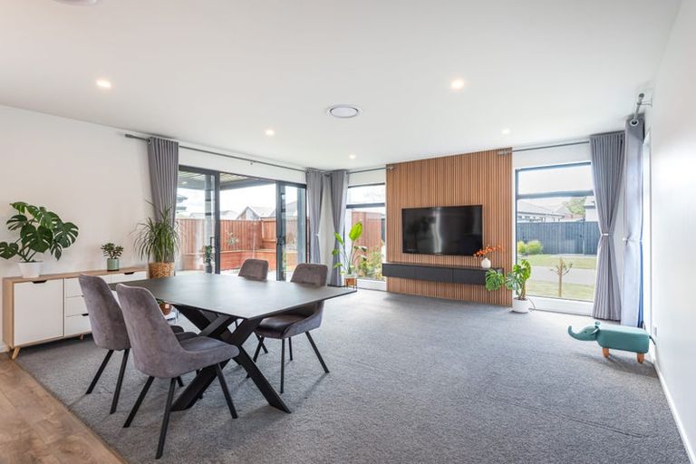 Photo of property in 6 Ayrshire Lane, Halswell, Christchurch, 8025
