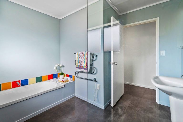 Photo of property in 1a Kauika Road, Avenues, Whangarei, 0110