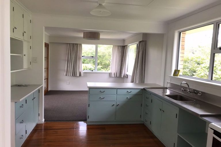 Photo of property in 7b Penrith Street, Westown, New Plymouth, 4310