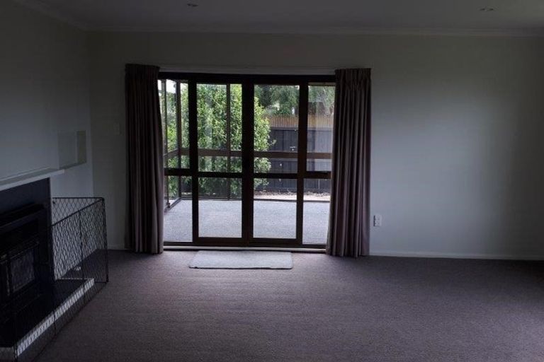 Photo of property in 65 Good Street, Rangiora, 7400