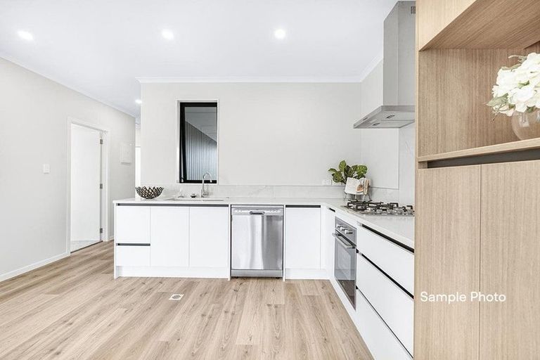 Photo of property in 1/2 Wedgewood Place, Dinsdale, Hamilton, 3204