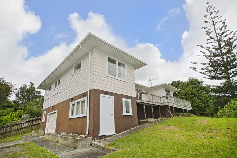 Photo of property in 18 Memorial Drive, Parahaki, Whangarei, 0112