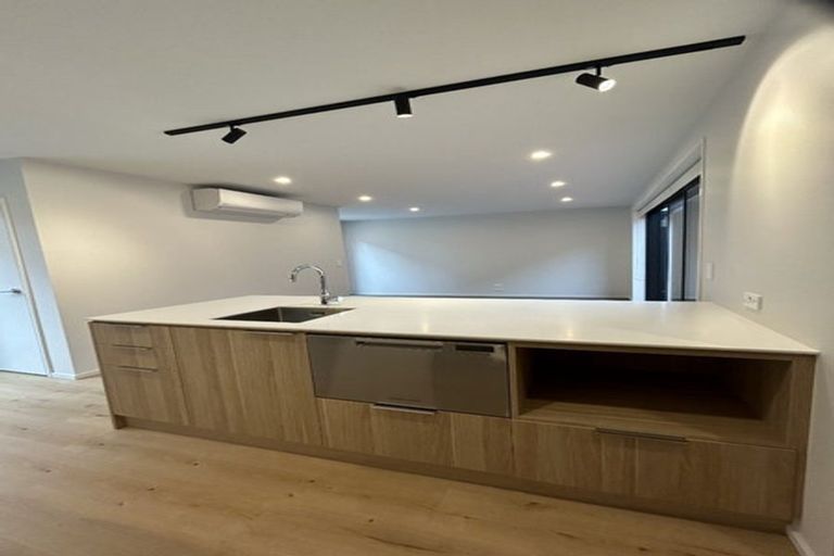 Photo of property in 2/58 Derby Street, St Albans, Christchurch, 8014