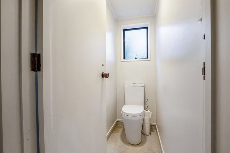 Photo of property in 2/10 Nortons Road, Avonhead, Christchurch, 8042