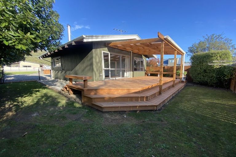 Photo of property in 46 Beach Road, Waikawa, Picton, 7220