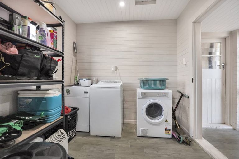 Photo of property in 42 Eton Street, Hampstead, Ashburton, 7700