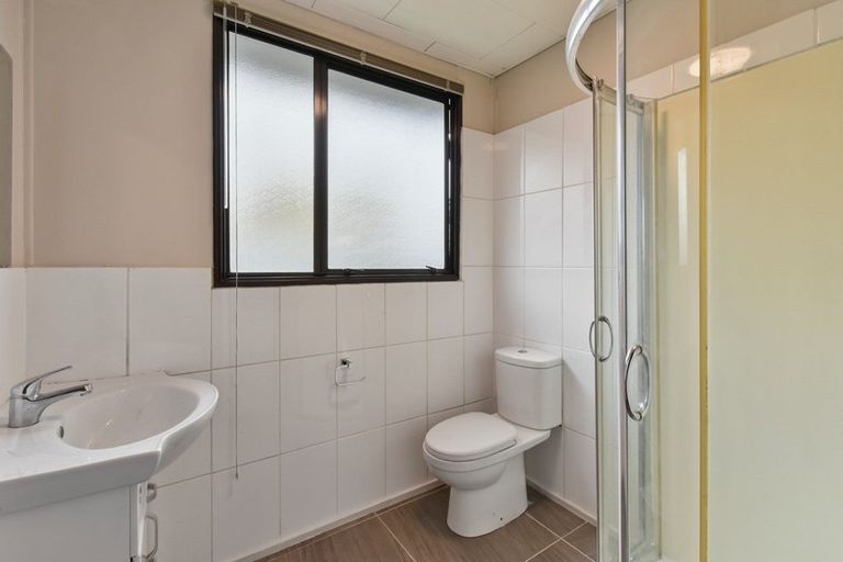 Photo of property in 31c Nearco Street, Randwick Park, Auckland, 2105