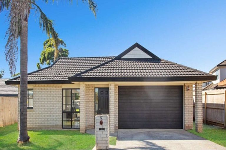 Photo of property in 9 Parkstone Place, Favona, Auckland, 2024