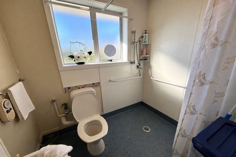 Photo of property in 29b Hay Street, Bromley, Christchurch, 8062