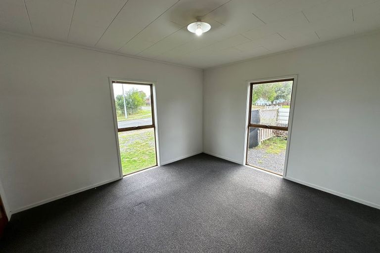 Photo of property in 180 Mahia Road, Wattle Downs, Auckland, 2103