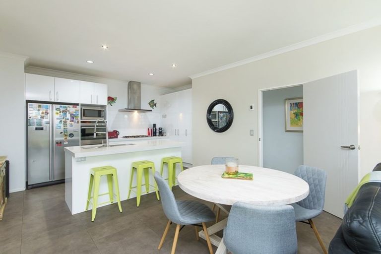 Photo of property in 15 Top Road, Pukekohe, 2120