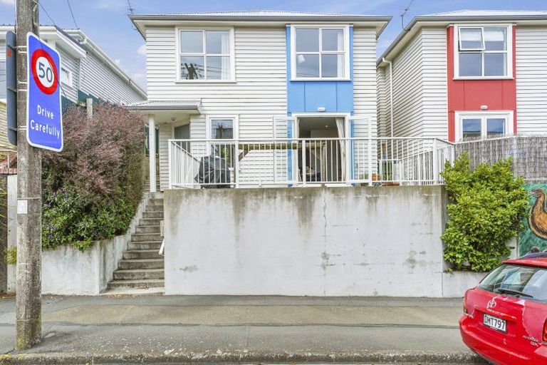 Photo of property in 2/21 Luxford Street, Berhampore, Wellington, 6023