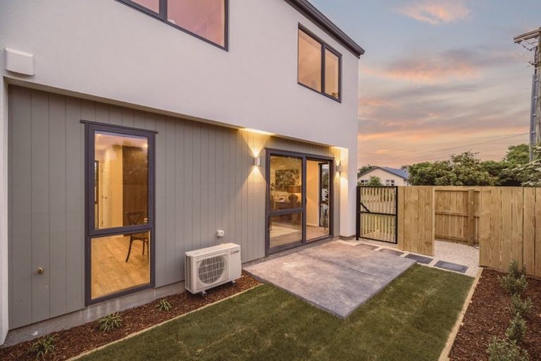 Photo of property in 1/114 Mackworth Street, Woolston, Christchurch, 8062