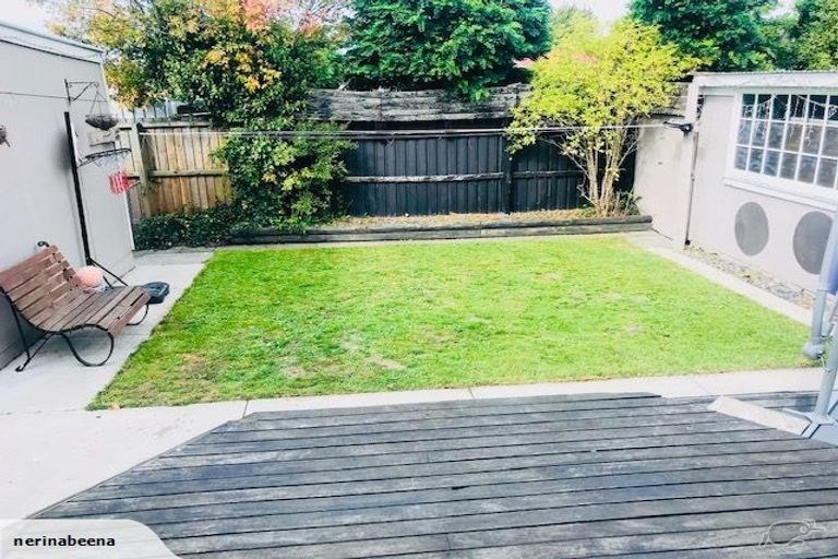Photo of property in 268 Main North Road, Redwood, Christchurch, 8051