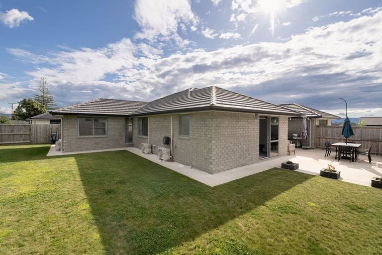 Photo of property in 34 Charlotte Drive, Omokoroa, 3114