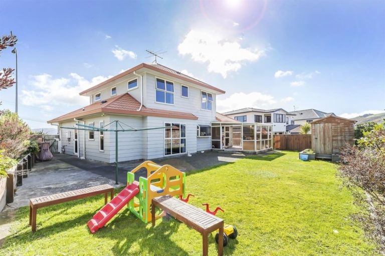 Photo of property in 109 Bracken Road, Paparangi, Wellington, 6037