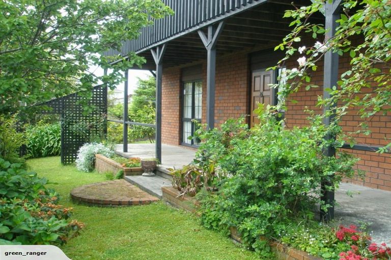 Photo of property in 2/98 Simmental Crescent, Somerville, Auckland, 2014