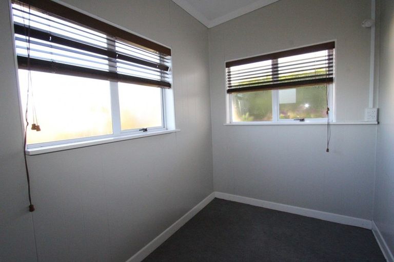 Photo of property in 10 Ruawhata Road, Mangatainoka, Pahiatua, 4982