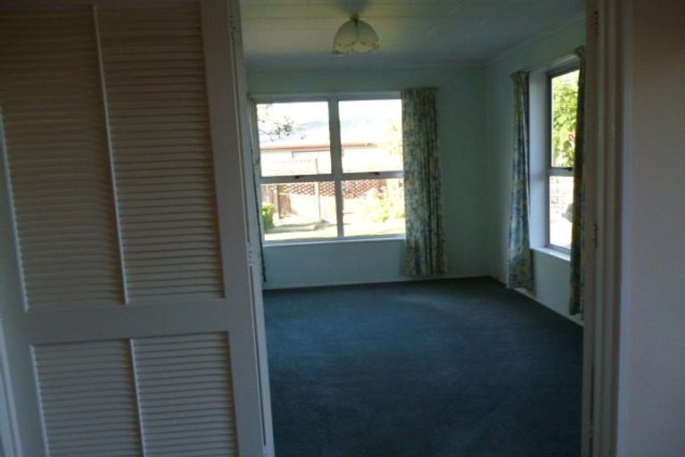 Photo of property in 17 Gebbie Road, Taradale, Napier, 4112