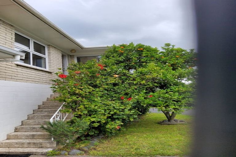 Photo of property in 3/24 Taharoto Road, Takapuna, Auckland, 0622