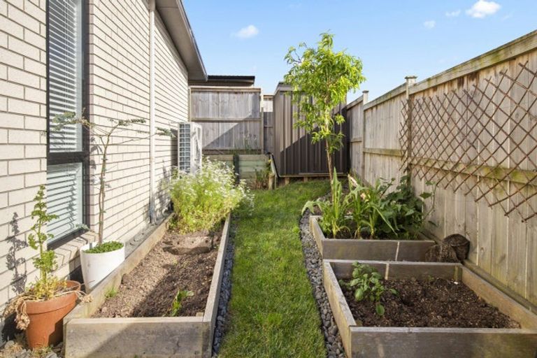 Photo of property in 33 Jonah Lomu Drive, Paerata, Pukekohe, 2124