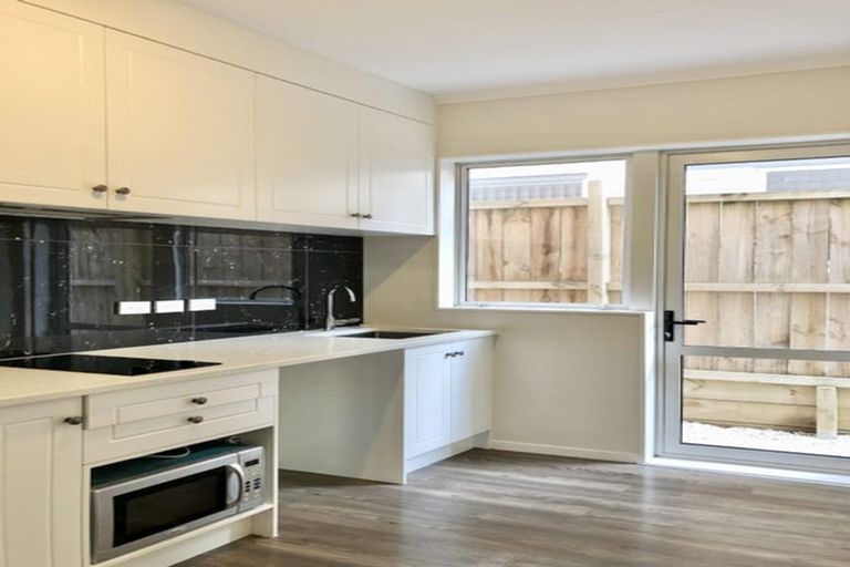 Photo of property in 20 Moville Drive, Flat Bush, Auckland, 2019