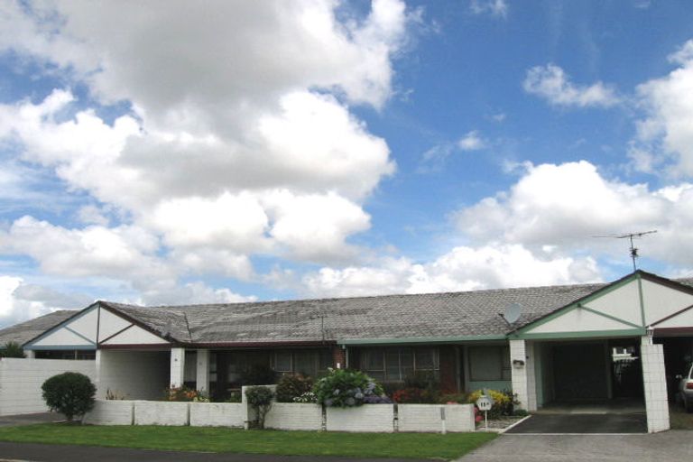 Photo of property in 10 Saxon Street, Waterview, Auckland, 1026