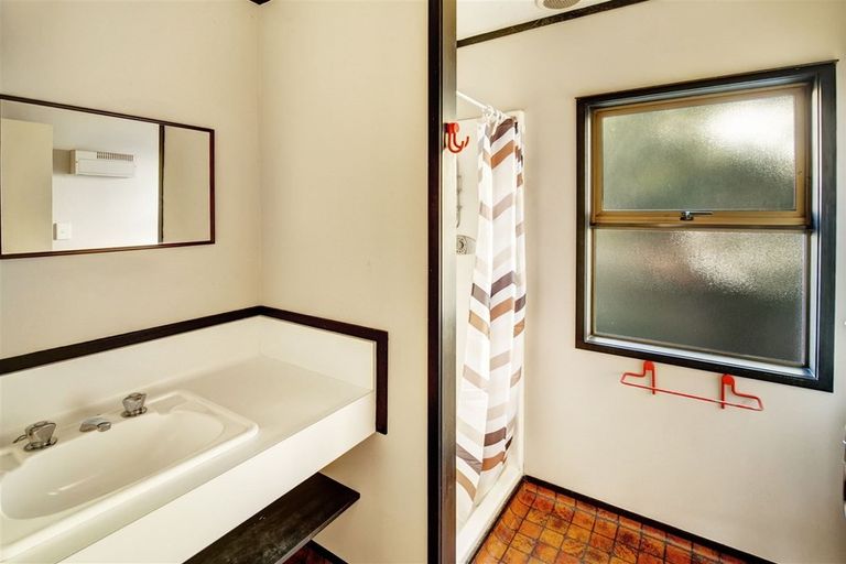 Photo of property in 76a The Esplanade, Westshore, Napier, 4110