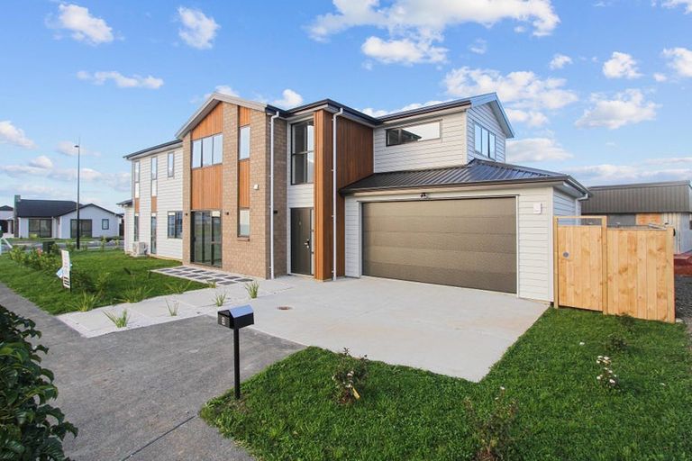 Photo of property in 3 Kaitiaki Drive, Clarks Beach, 2122