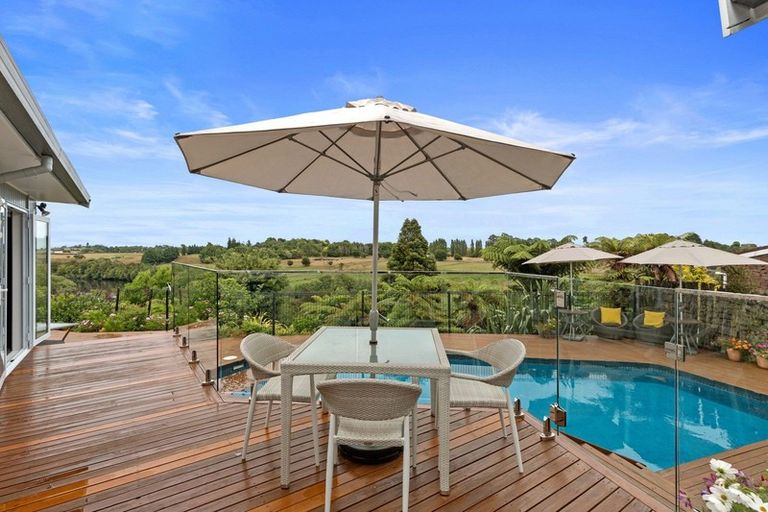 Photo of property in 41 Balfour Crescent, Riverlea, Hamilton, 3216