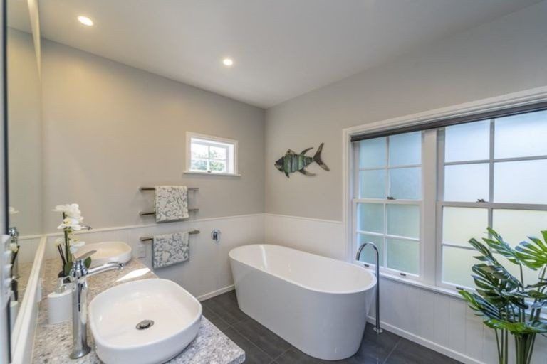 Photo of property in 83 Cole Street, Masterton, 5810