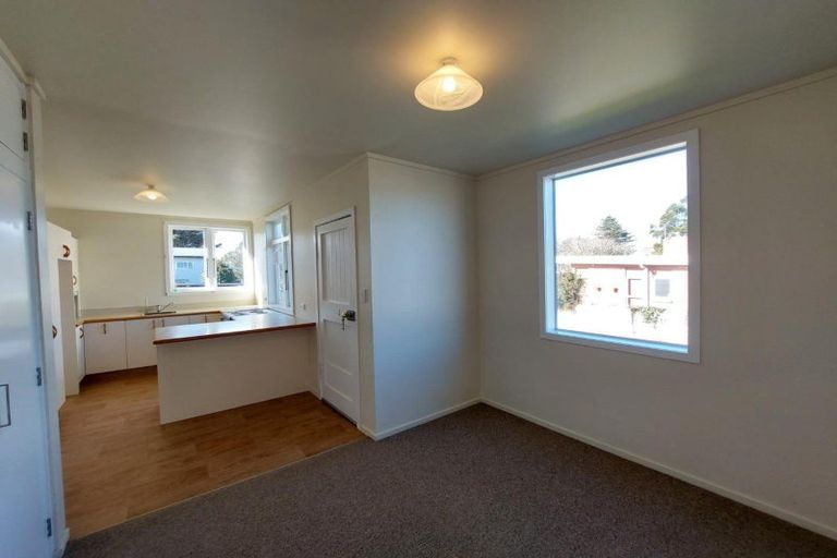 Photo of property in 44a Collins Street, Hawera, 4610