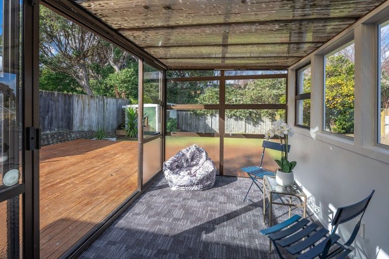 Photo of property in 5 Parakai Street, Paraparaumu, 5032
