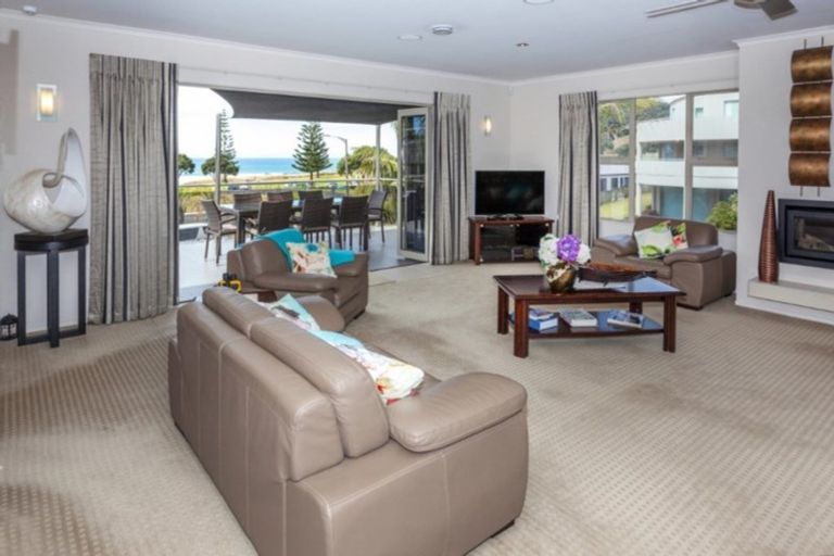Photo of property in 221 Onemana Drive, Onemana, Whangamata, 3691