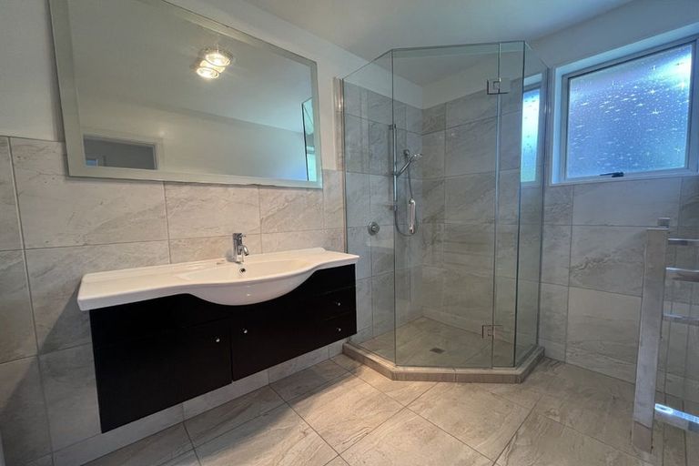 Photo of property in 1/74 Picton Avenue, Riccarton, Christchurch, 8011