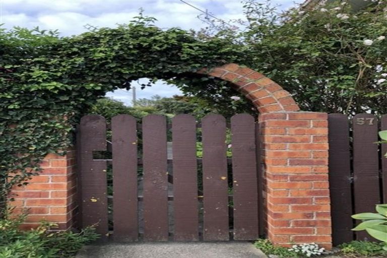 Photo of property in 57 Mcdonald Street, Mosgiel, 9024