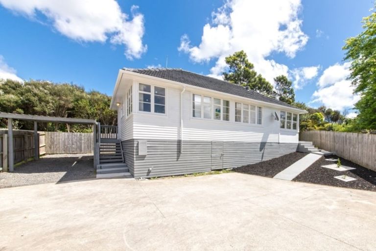 Photo of property in 46 Brains Road, Kelston, Auckland, 0602