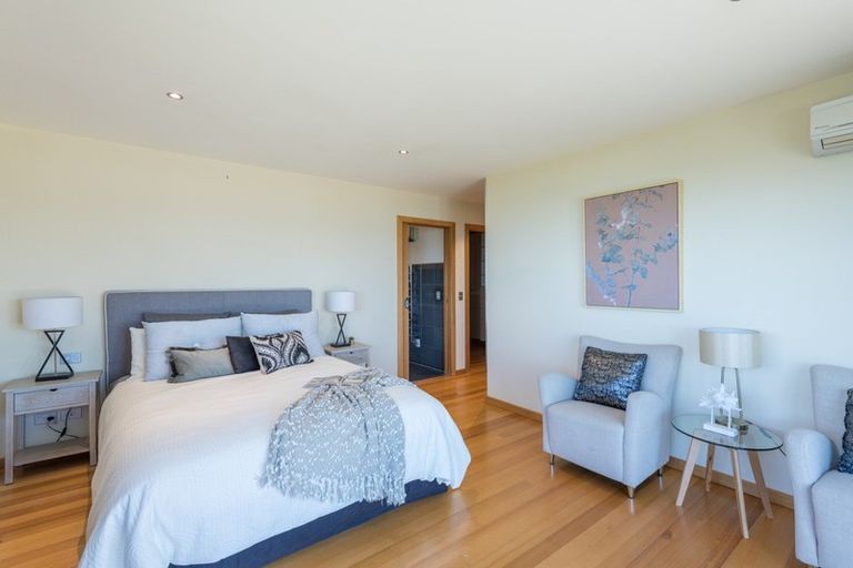 Photo of property in 24 Zeehaen Place, Britannia Heights, Nelson, 7010