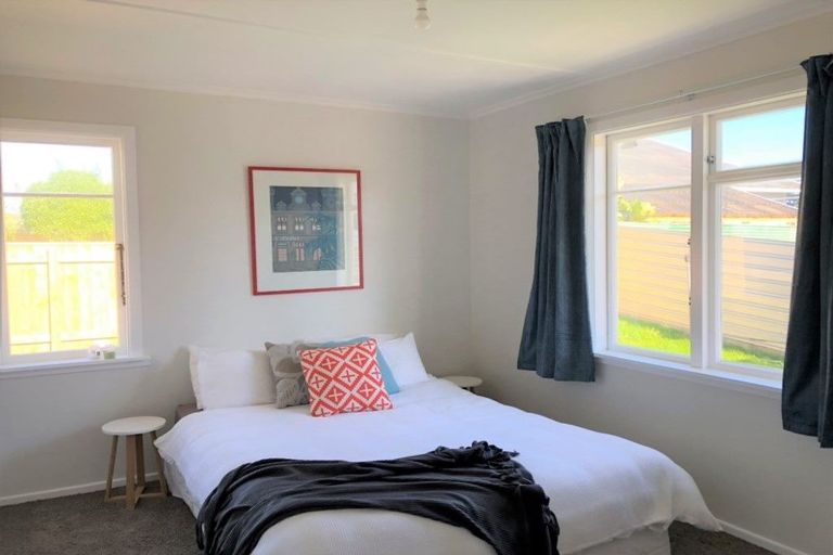 Photo of property in 9a Bamber Street, Castlecliff, Whanganui, 4501