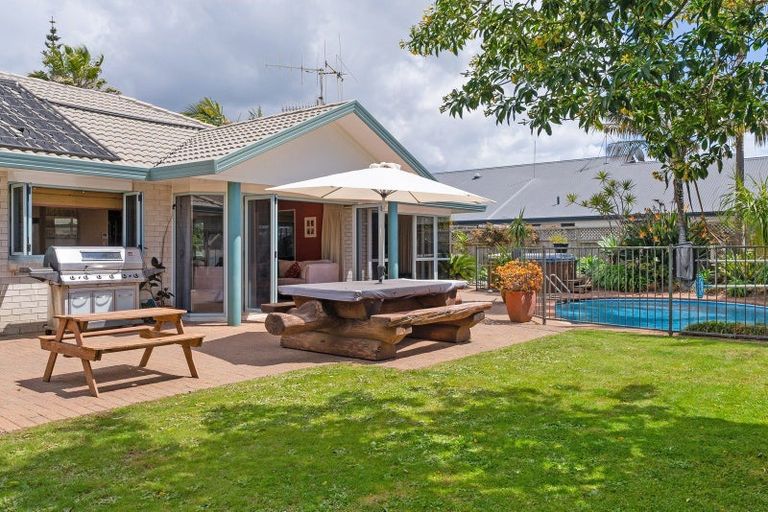 Photo of property in 38 Gardenia Drive, Mount Maunganui, 3116