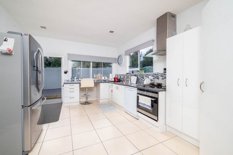 Photo of property in 61 Wiroa Road, Kerikeri, 0293